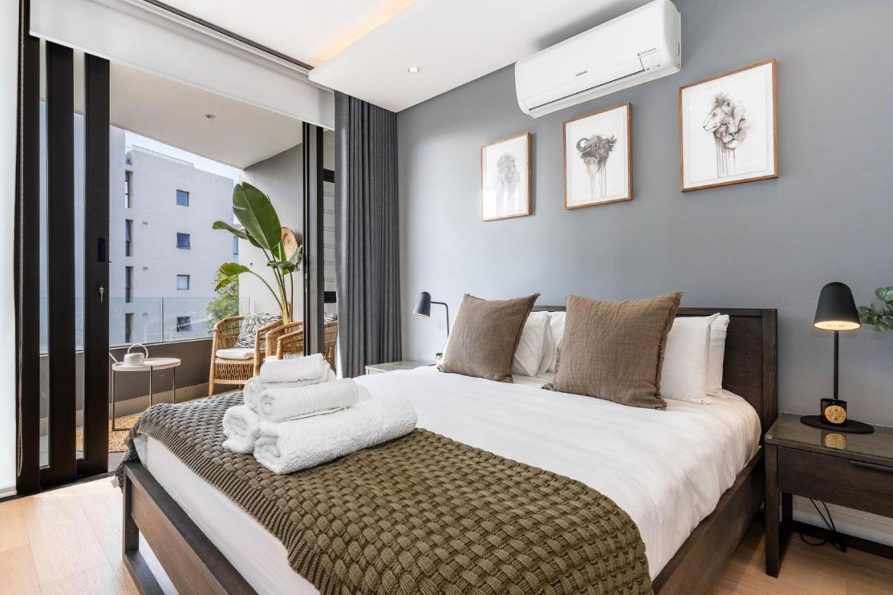 The Solis Cape Town Bagian luar foto